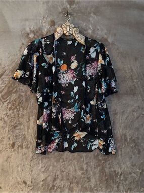Vintage Design Works Women’s  Floral Sheer Cardigan Black Floral Print Size M